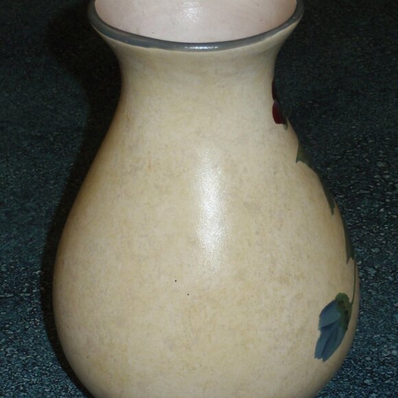 Vintage Hand Painted Floral Bulbous Wide Mouth Vase 6-1/2" Tall CHRISTMAS GIFT! - Picture 4 of 7
